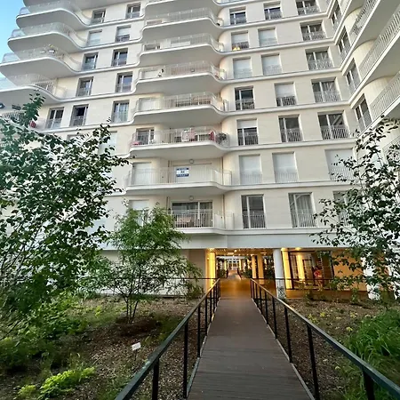 Apartment Neuf Et Spacieux